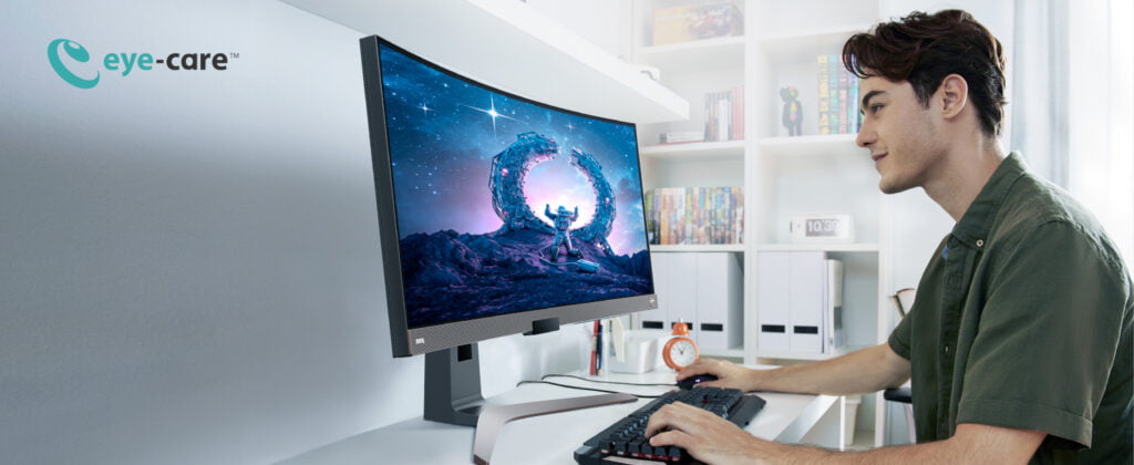 A BENQ BEMUTATTA AZ ÚJ EW2880U ÉS EW3880R MONITORJAIT