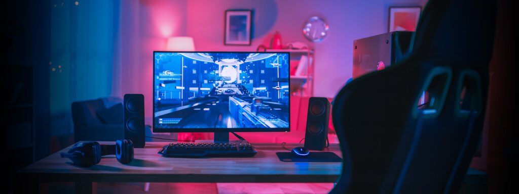 AZ FSP GROUP BEMUTATTA A VILÁG ELSŐ SFX 12VO 750 W-OS TÁPEGYSÉGÉT