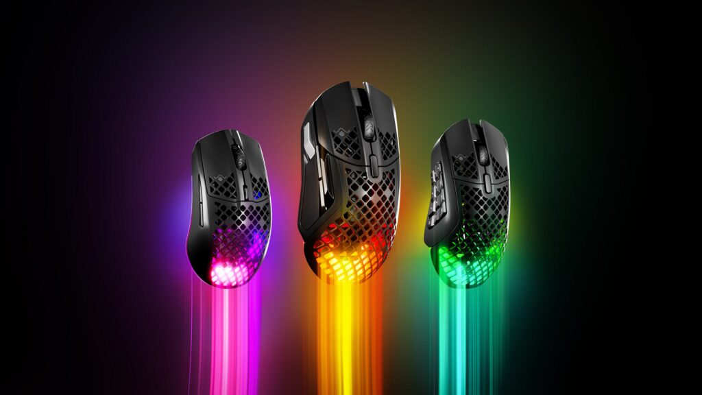 A STEELSERIES BEMUTATJA A VILÁG LEGKÖNNYEBB UNIVERZÁLIS ÉS MMO/MOBA EGEREIT