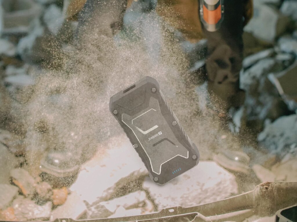 TÖBB, MINT EGY POWERBANK – MEGÉRKEZTEK A LEGÚJABB SURVIVOR TERMÉKEK A SANDBERG KÍNÁLATÁBA