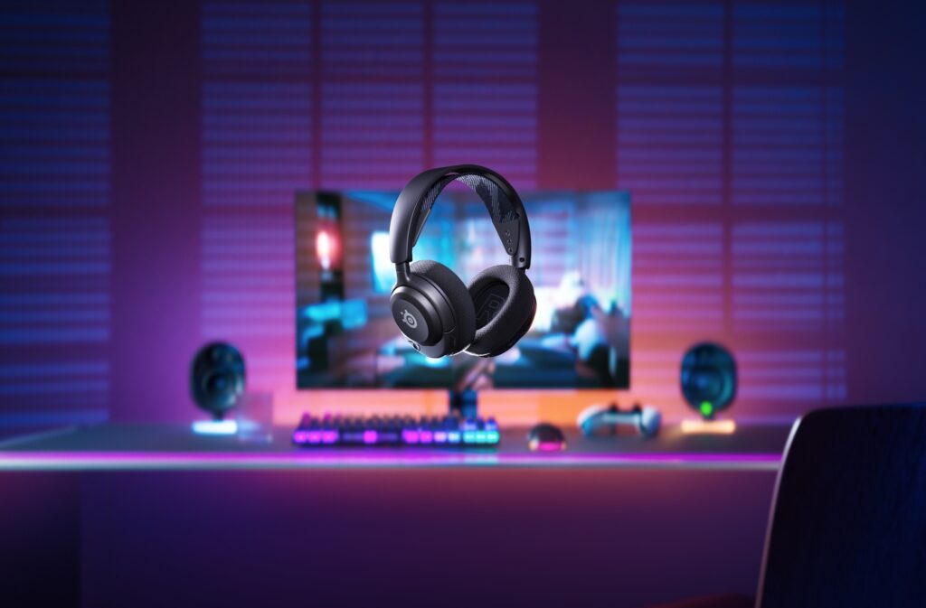 A STEELSERIES LEGÚJABB HEADSETE, AZ ARCTIS NOVA 4 MEGÉRKEZETT EURÓPÁBA