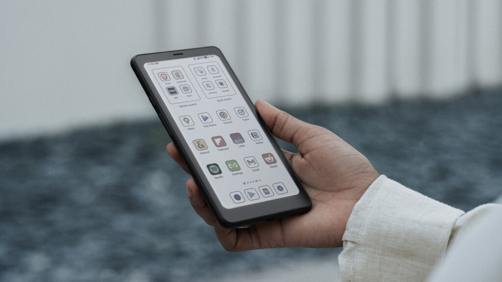 BEMUTATJUK A PALMA 2 PRÓT: A 6,13 HÜVELYKES, SZÍNES MOBIL EPAPER MOZGÁSBAN LÉVŐ ÉLETHEZ